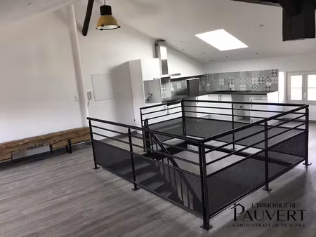 bel appartement moderne t3 au 2ème étage