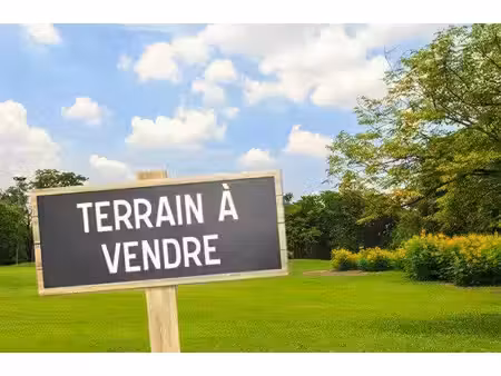 terrain constructible viabilisé à vendre