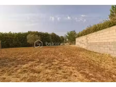 terrain constructible à vendre