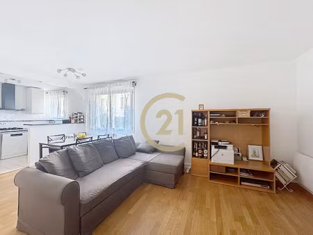 plein centre ville de juvisy t3 a vendre
