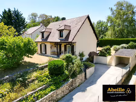 maison traditionnelle de 130 m2 hab. sur sous sol total terr