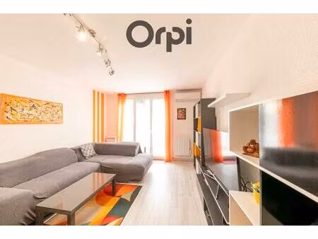 appartement t3 quartier saint-gaudérique