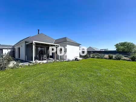 a vendre - ducey les chéris - maison 6 pièce(s) 106 m² - plain pied