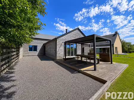 maison contemporaine orval sur sienne  140.8 m2  3ch  plain pied à 10min de coutances.