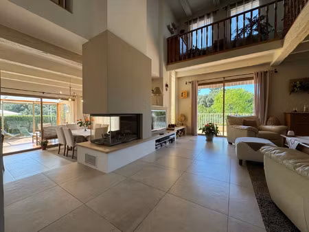 vente maison 5 pièces 133 m² cabriès (13480)