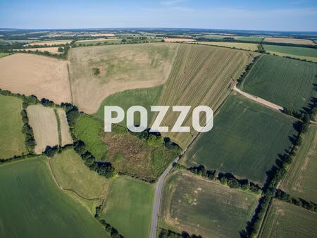 exclusivité : terre agricole de 7 994 m² avec accès large  secteur sourdeval