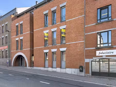 appartement à louer avec terrasse et 2 chambres   bastogne (vbe53073)