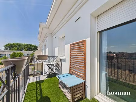 superbe appartement 3 pièces 50 m² en dernier étage  lumineux - boulevard godard  bordeaux