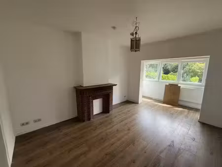 appartement dans quartier résidentiel à anderlecht