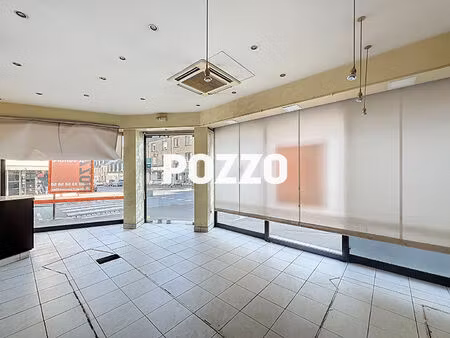 a vendre - immeuble 185 m² - saint hilaire du harcouet - local commercial - appartement - 