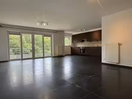 appartement rénové 2 chambres à 1 km du centre de nivelles