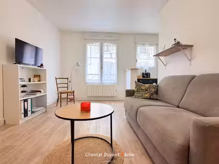 chartres chanzy- très beau studio avec parking sécurisé  asc