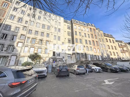 charmant studio idéalement situé à granville   21m²  tout confort !