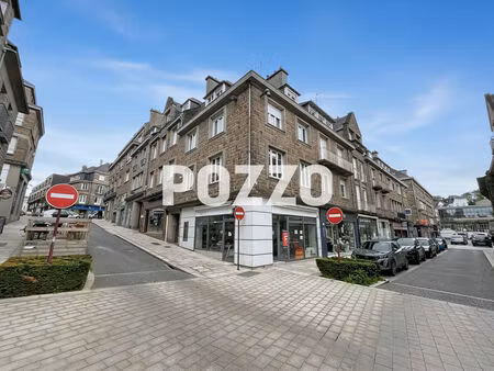 a vendre  local commercial de 105 m² à vire normandie (14500)