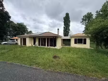 location maison 5 pièces 102 m² à cavignac (33620)