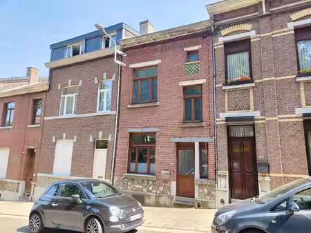 maison à louer à rue en-glain 95 liège (vbe53045)