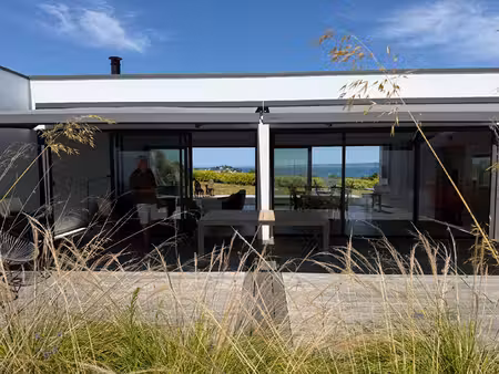 a vendre. locquirec - superbe maison d'architecte vue mer