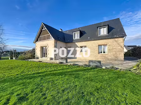 a vendre - saint hilaire du harcouet - maison 7 pièce(s) 195.39 m² - vie de plain-pied - g