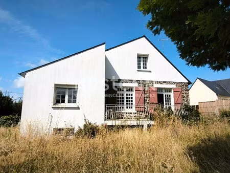 charmante maison en pierres avec jardin à saint quay portrieux