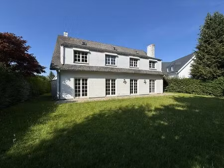 villa à louer avec garage et terrasse   waterloo (rbw61966)