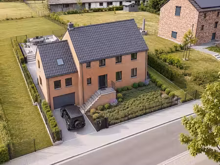 terrain à bâtir avec permis d'urbanisme à ambresin