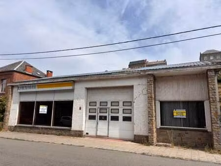 garage-atelier sur 4 a 33ca