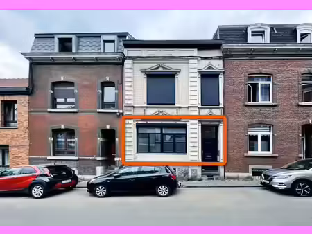 bureaux de +/- 40 m2