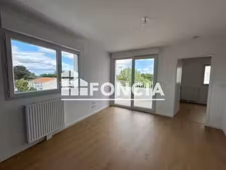 location appartement 2 pièces à saint-sébastien-sur-loire jaunaie-profondine (44230) : à l