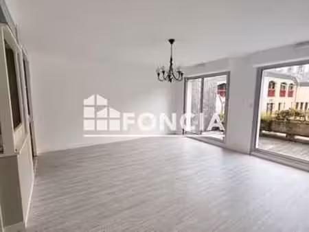 location appartement 3 pièces à morlaix (29600) : à louer 3 pièces / 65m² morlaix
