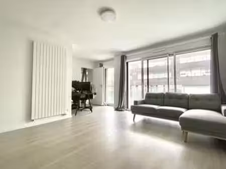location appartement 2 pièces à rennes (35000) : à louer 2 pièces / 49m² rennes