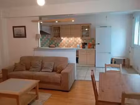 location appartement 4 pièces meublé à rennes (35000) : à louer 4 pièces meublé / 79m² ren