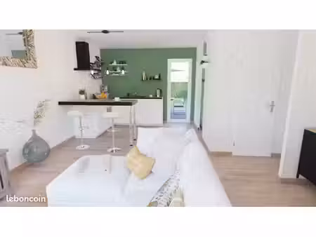 maison 55 m² saint laurent de la plaine