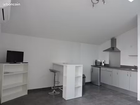 studio meublé
