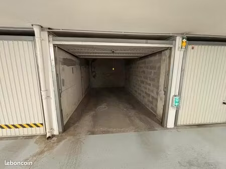 garage 9 m² antibes