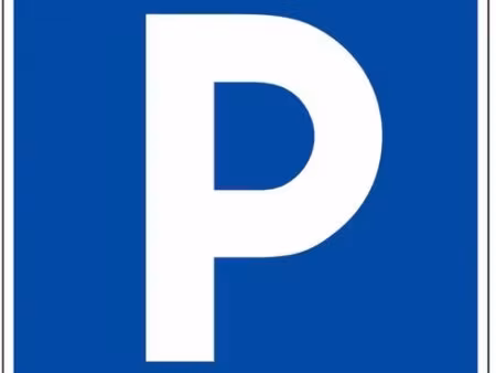 place parking extérieure