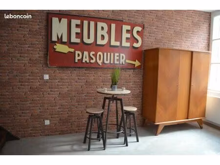 studio 1 pièce 25 m²
