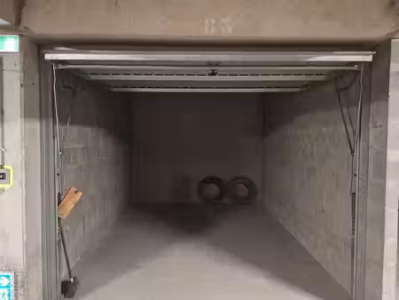 box fermé - centre ville