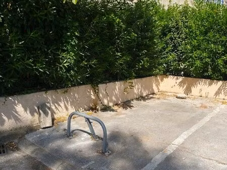location parking st tropez