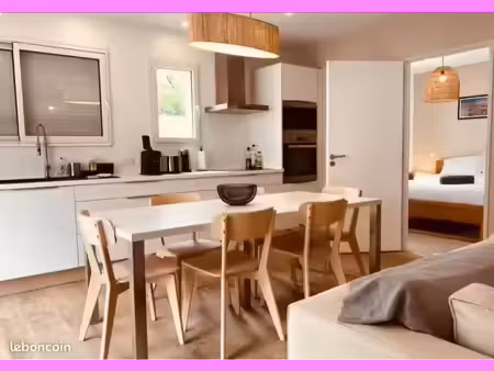 maison mitoyenne contemporaine de 80 m² à louer à l’année sur tarnos