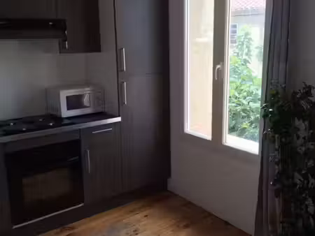 bel appartement f3 dans maison de maitre 3 faces a claira