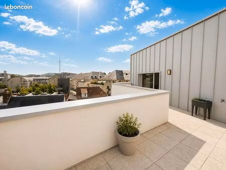 appartement 4 pièces 80 m²