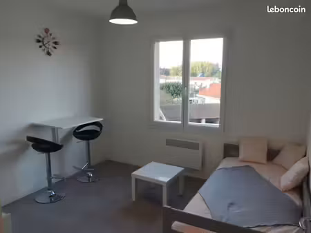 studio meublé