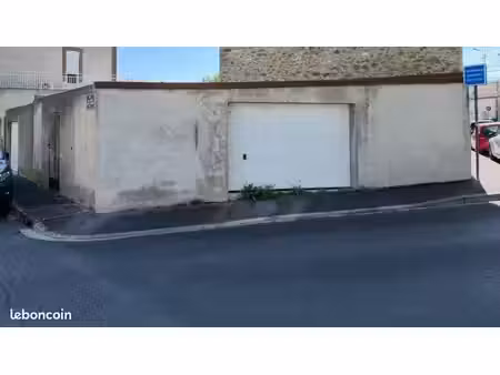 location garage / stockage