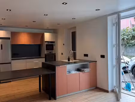 appartement t2 avec jardin privatif & jacuzzi – pontcharra (38530)