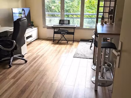 location meublée appartement 1 pièce 27.04 m² à paris 20ème (75020)  959 €