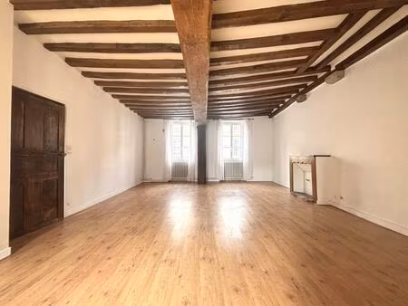 à louer – alençon centre-ville  appartement 3 chambres