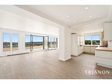 le pecq – a louer magnifique 5 pièces de 128 m² avec terrasse de 39 m² et vue panoramique 