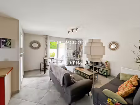 vente - maison de plain-pied de type 3 - eguilles