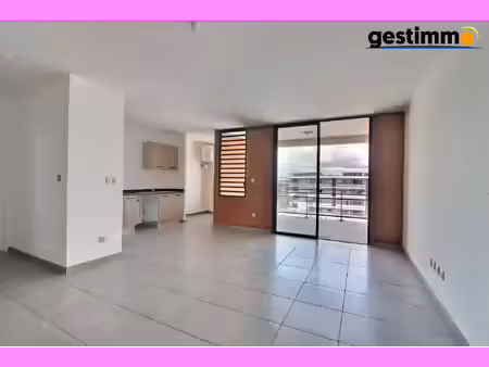 appartement t3 neuf - cayenne