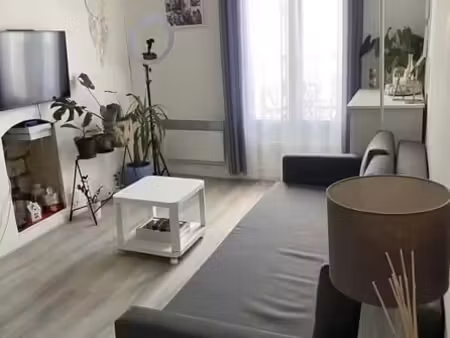 location meublée appartement 2 pièces 31 m² à paris 19ème (75019)  1 035 €